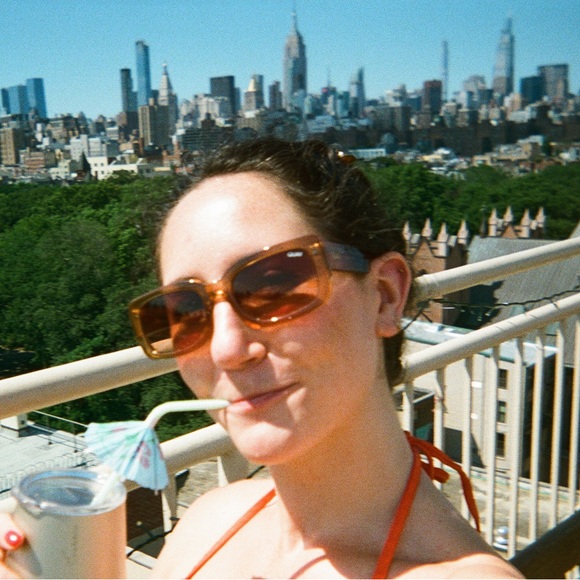 Quay square tan/orange sunglasses - Picture 4 of 4